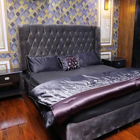 Adara Suites Лахор Екстер'єр фото