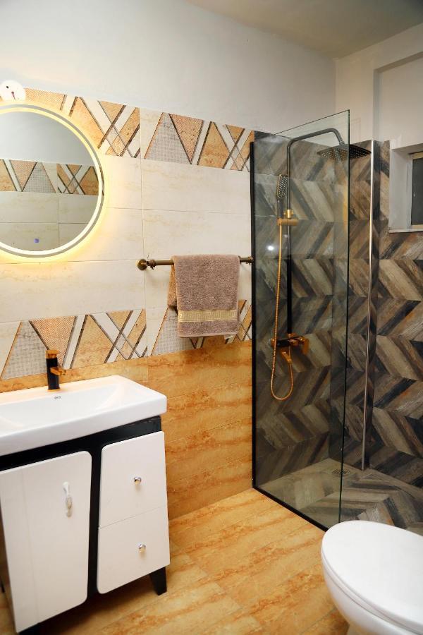 Adara Suites Лахор Екстер'єр фото